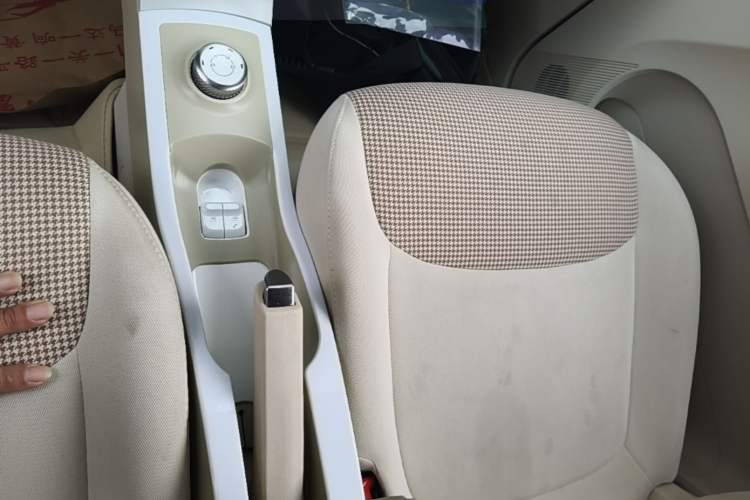 Used Wuling Hongguang MINIEV 2024 3rd Generation 215km Youth Edition Gear Lever