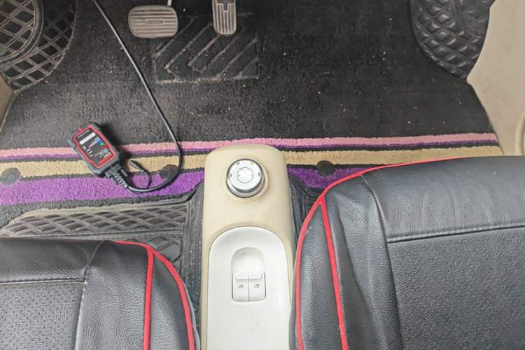 Used Wuling Hongguang MINIEV 2024 3rd Generation 215km Youth Edition Gear Lever
