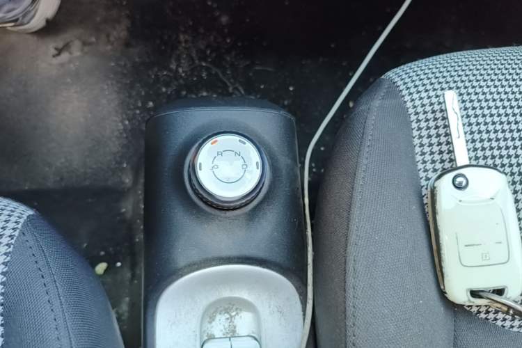 Used Wuling Hongguang MINIEV 2024 3rd Generation 215km Youth Edition Gear Lever