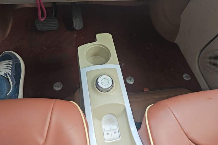 Used Wuling Hongguang MINIEV 2024 3rd Generation 215km Advanced Version Gear Lever