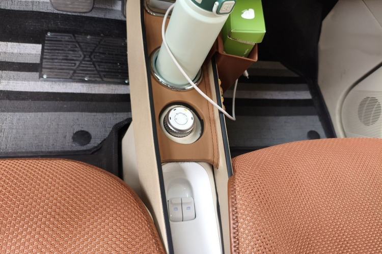 Used Wuling Hongguang MINIEV 2024 3rd Generation 215km Youth Edition Gear Lever