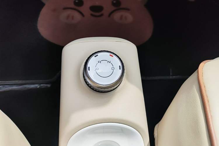 Used Wuling Hongguang MINIEV 2024 3rd Generation 215km Advanced Version Gear Lever