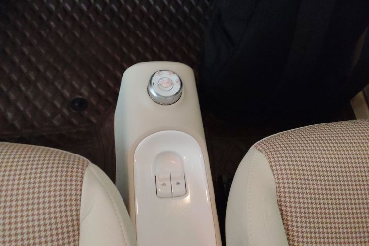 Used Wuling Hongguang MINIEV 2024 3rd Generation 215km Youth Edition Gear Lever