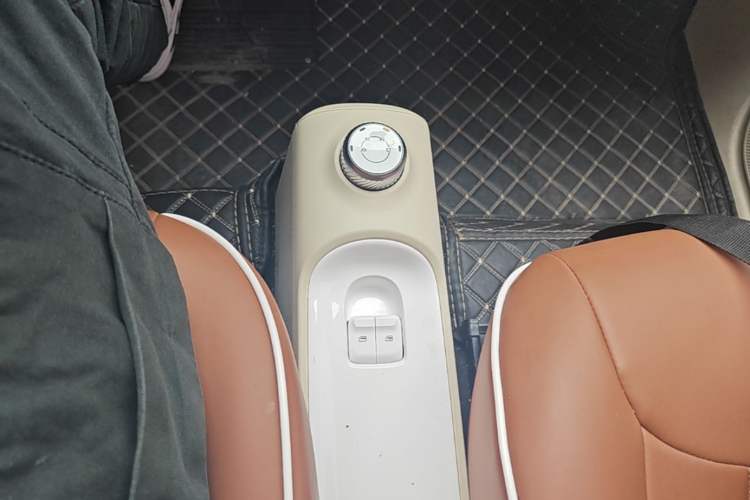 Used Wuling Hongguang MINIEV 2024 3rd Generation 215km Advanced Version Gear Lever