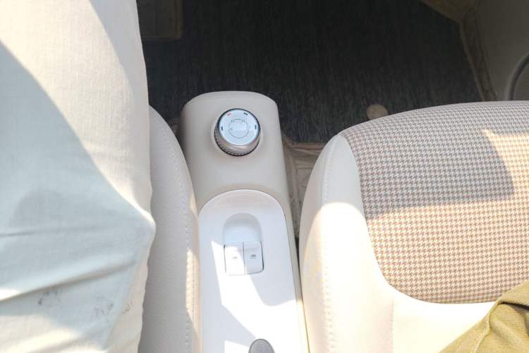 Used Wuling Hongguang MINIEV 2024 3rd Generation 215km Advanced Version Gear Lever