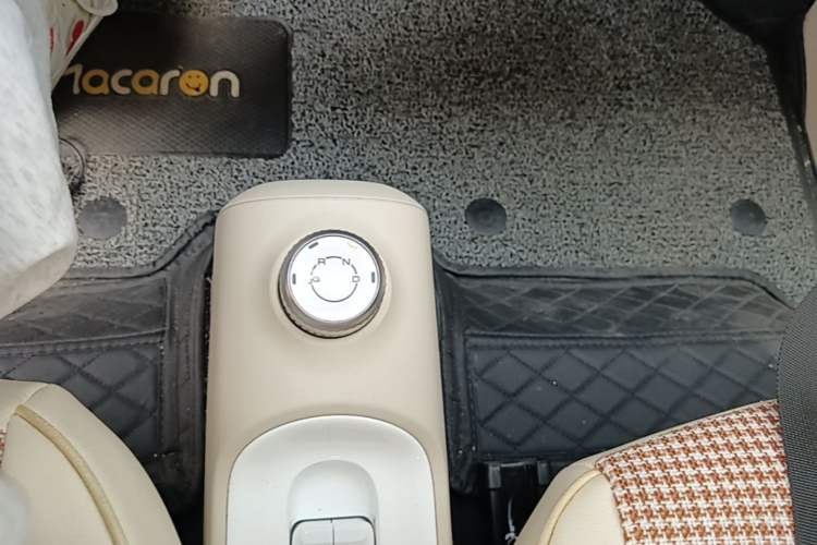 Used Wuling Hongguang MINIEV 2024 3rd Generation 215km Advanced Version Gear Lever