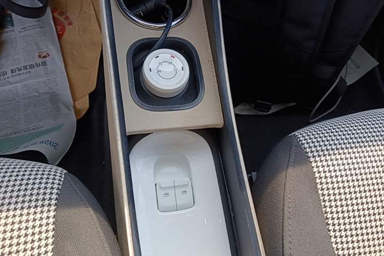 Used Wuling Hongguang MINIEV 2024 3rd Generation 120 km Gear Lever