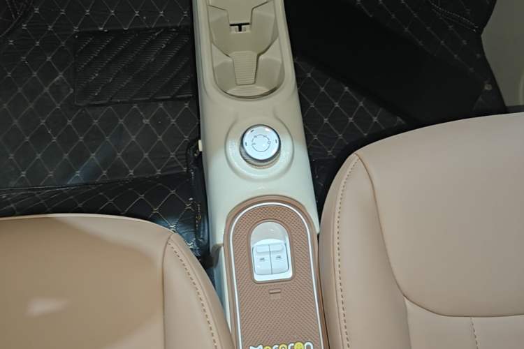Used Wuling Hongguang MINIEV 2024 3rd Generation 215km Advanced Version Gear Lever