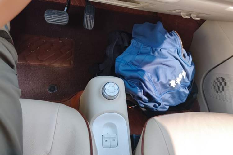 Used Wuling Hongguang MINIEV 2024 3rd Generation 215km Youth Edition Gear Lever