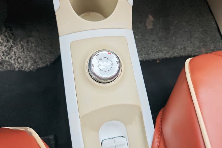 Used Wuling Hongguang MINIEV 2024 3rd Generation 215km Advanced Version Gear Lever
