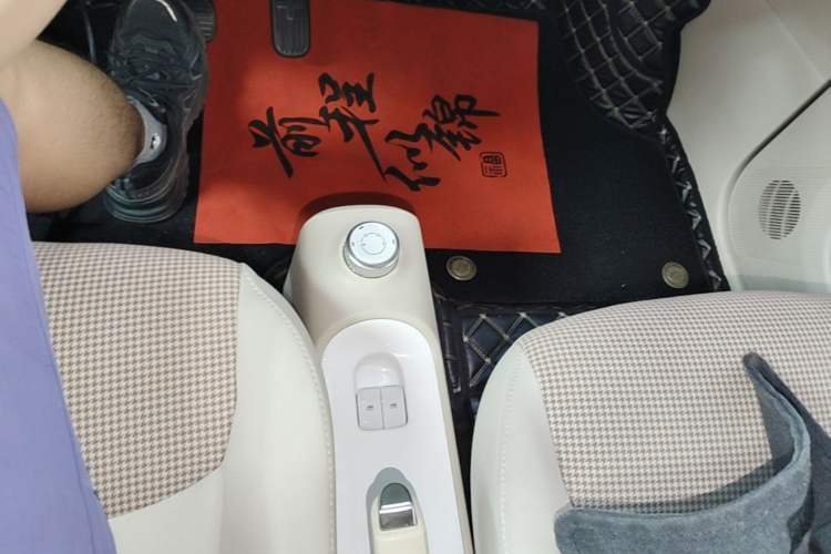 Used Wuling Hongguang MINIEV 2024 3rd Generation 215km Youth Edition Gear Lever