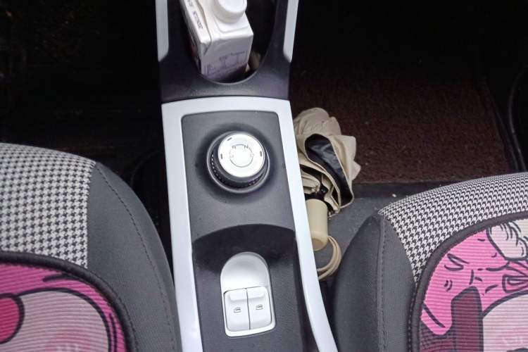 Used Wuling Hongguang MINIEV 2024 3rd Generation 215km Youth Edition Gear Lever