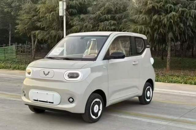 Used Wuling Hongguang MINIEV 2024 3rd Generation 215km Youth Edition