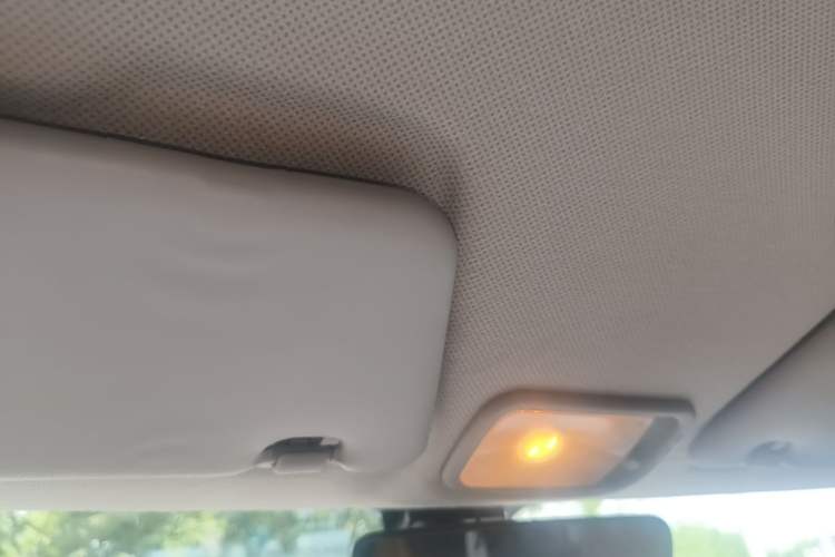 Used Wuling Hongguang MINIEV 2024 3rd Generation 215km Youth Edition Headliner