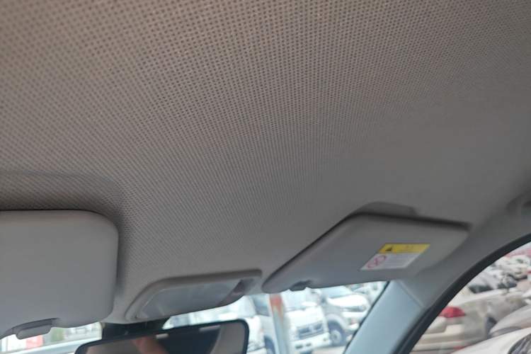 Used Wuling Hongguang MINIEV 2024 3rd Generation 215km Youth Edition Headliner
