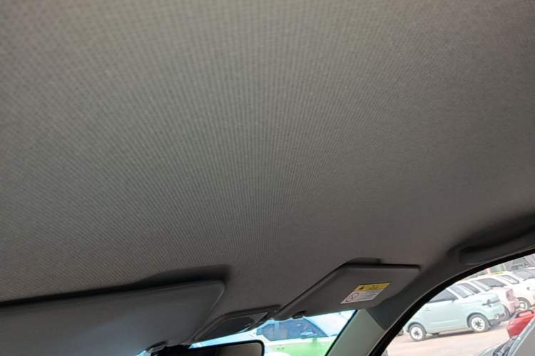 Used Wuling Hongguang MINIEV 2024 3rd Generation 215km Youth Edition Headliner