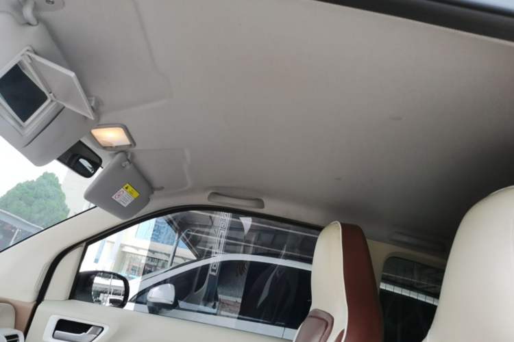 Used Wuling Hongguang MINIEV 2024 3rd Generation 215km Advanced Version Headliner