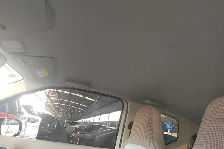 Used Wuling Hongguang MINIEV 2024 3rd Generation 215km Advanced Version Headliner