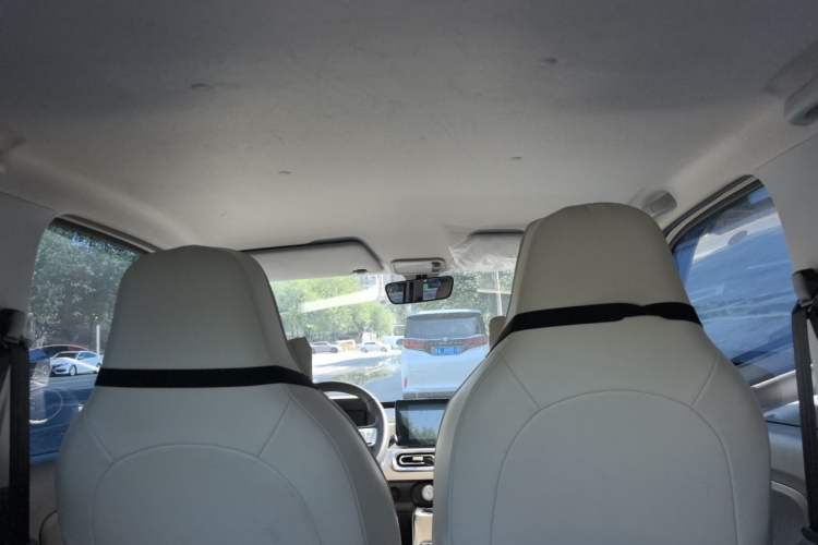 Used Wuling Hongguang MINIEV 2024 3rd Generation 170 km Headliner