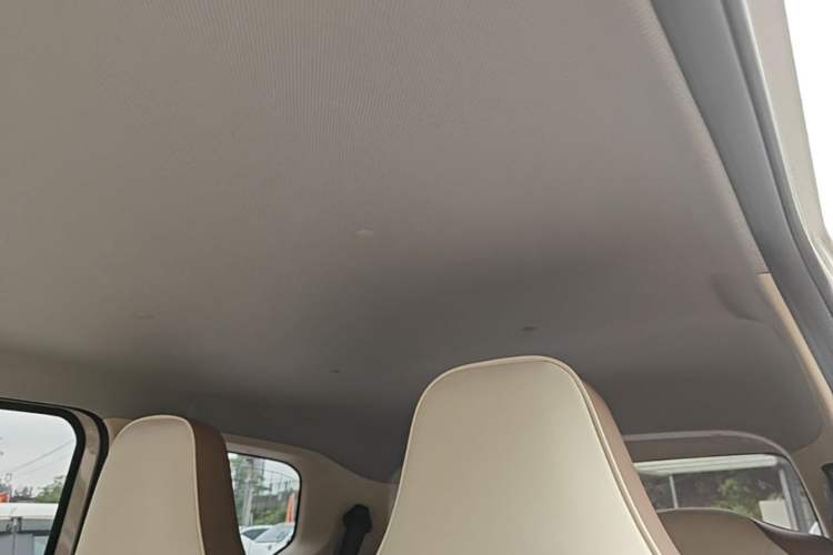 Used Wuling Hongguang MINIEV 2024 3rd Generation 215km Youth Edition Headliner