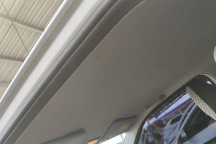 Used Wuling Hongguang MINIEV 2024 3rd Generation 215km Advanced Version Headliner