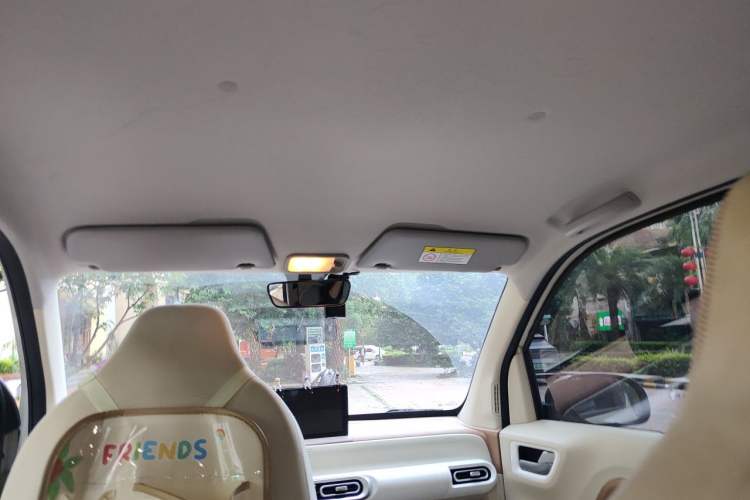 Used Wuling Hongguang MINIEV 2024 3rd Generation 215km Youth Edition Headliner