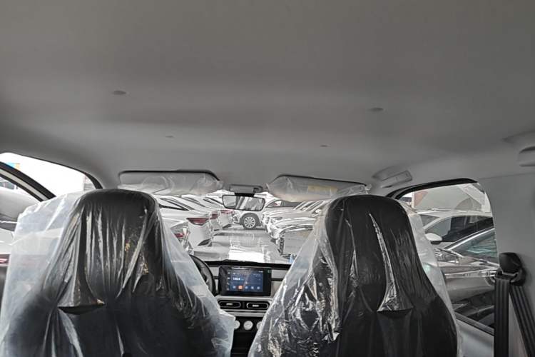 Used Wuling Hongguang MINIEV 2024 3rd Generation 170 km Headliner