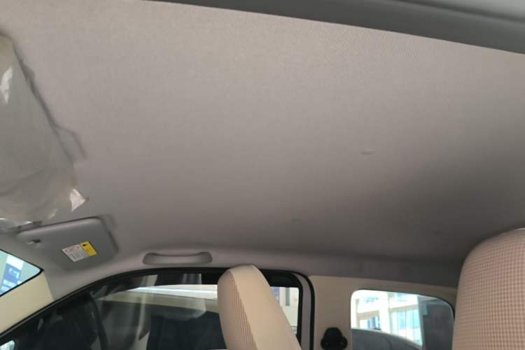 Used Wuling Hongguang MINIEV 2024 3rd Generation 215km Youth Edition Headliner