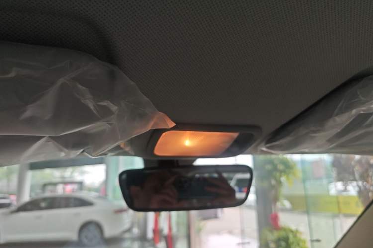 Used Wuling Hongguang MINIEV 2024 3rd Generation 215km Youth Edition Headliner