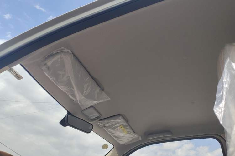Used Wuling Hongguang MINIEV 2024 3rd Generation 215km Youth Edition Headliner