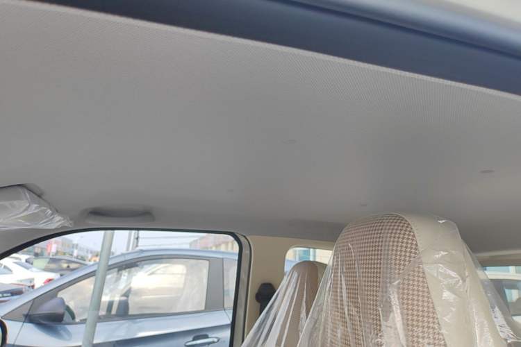 Used Wuling Hongguang MINIEV 2024 3rd Generation 215km Youth Edition Headliner