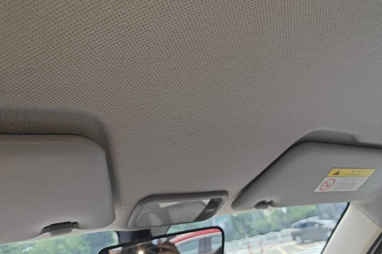 Used Wuling Hongguang MINIEV 2024 3rd Generation 215km Youth Edition Headliner