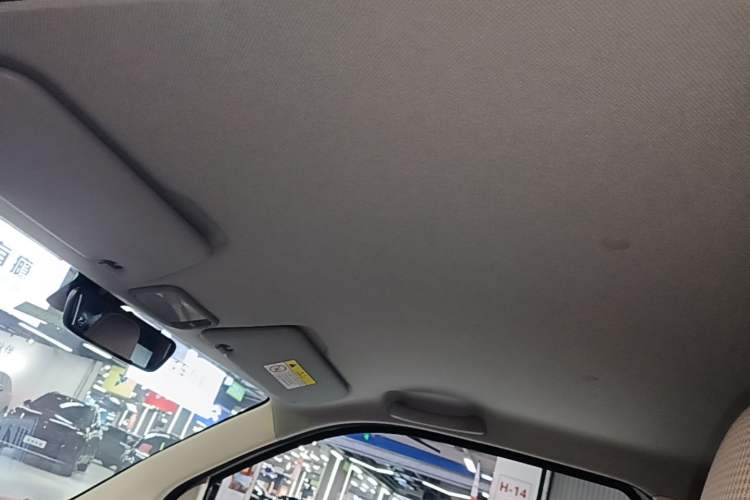 Used Wuling Hongguang MINIEV 2024 3rd Generation 215km Youth Edition Headliner