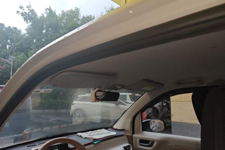 Used Wuling Hongguang MINIEV 2024 3rd Generation 215km Youth Edition Headliner