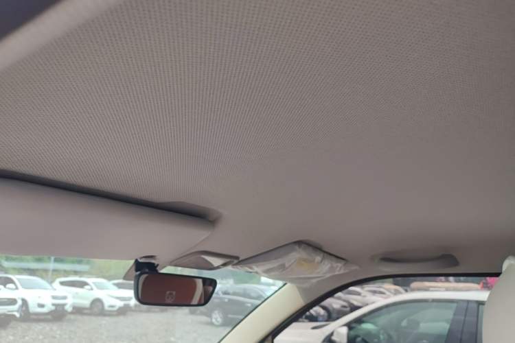 Used Wuling Hongguang MINIEV 2024 3rd Generation 215km Youth Edition Headliner