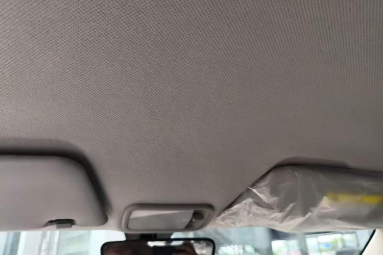 Used Wuling Hongguang MINIEV 2024 3rd Generation 215km Youth Edition Headliner