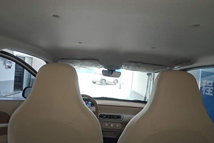Used Wuling Hongguang MINIEV 2024 3rd Generation 215km Youth Edition Headliner