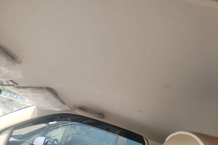 Used Wuling Hongguang MINIEV 2024 3rd Generation 215km Youth Edition Headliner