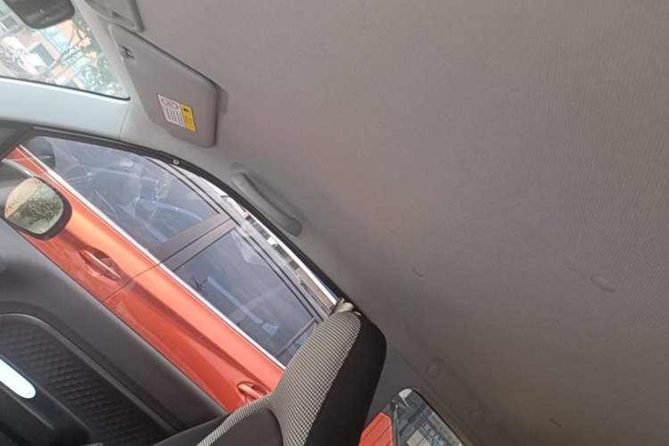 Used Wuling Hongguang MINIEV 2024 3rd Generation 215km Youth Edition Headliner