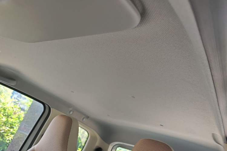 Used Wuling Hongguang MINIEV 2024 3rd Generation 215km Youth Edition Headliner