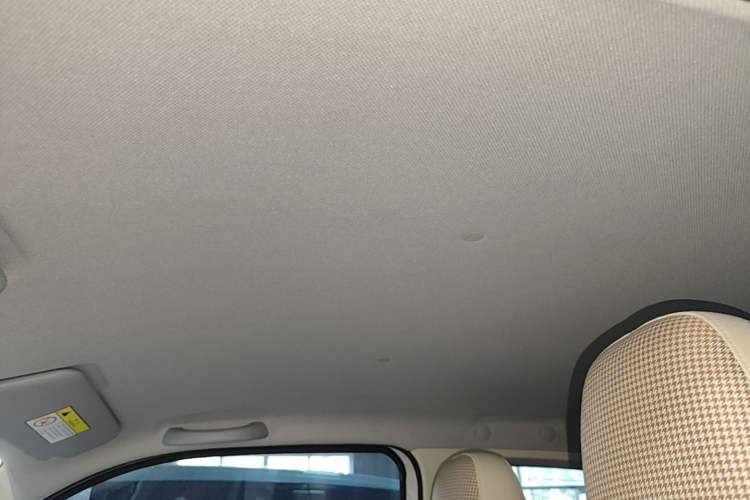 Used Wuling Hongguang MINIEV 2024 3rd Generation 215km Youth Edition Headliner