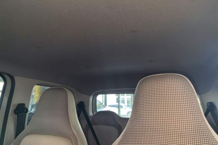 Used Wuling Hongguang MINIEV 2024 3rd Generation 215km Advanced Version Headliner
