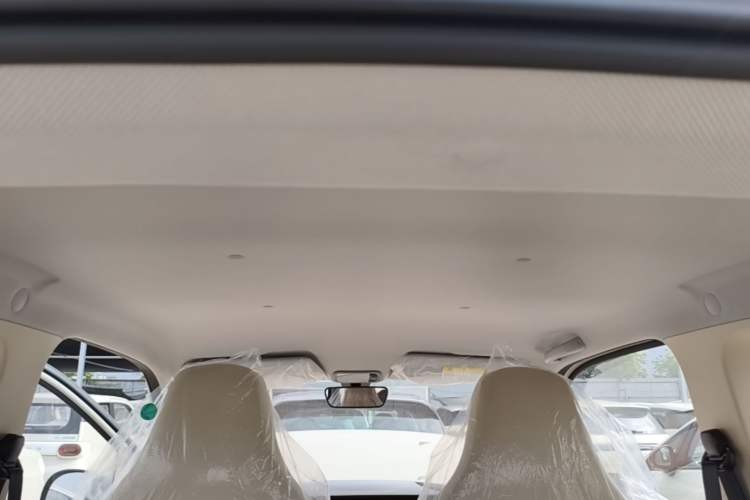 Used Wuling Hongguang MINIEV 2024 3rd Generation 215km Youth Edition Headliner