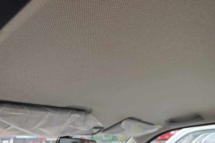 Used Wuling Hongguang MINIEV 2024 3rd Generation 215km Youth Edition Headliner