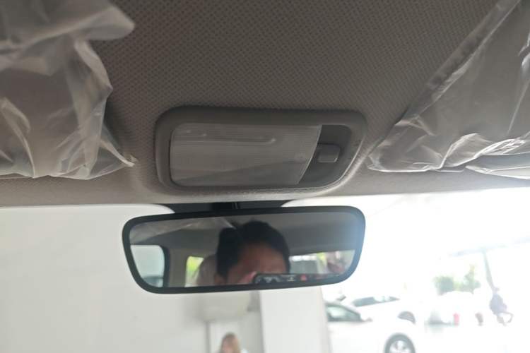 Used Wuling Hongguang MINIEV 2024 3rd Generation 215km Youth Edition Headliner