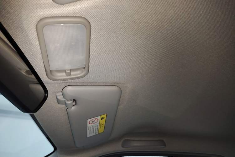 Used Wuling Hongguang MINIEV 2024 3rd Generation 215km Youth Edition Headliner