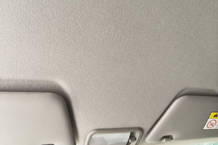 Used Wuling Hongguang MINIEV 2024 3rd Generation 215km Advanced Version Headliner