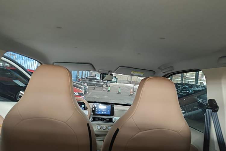 Used Wuling Hongguang MINIEV 2024 3rd Generation 215km Advanced Version Headliner