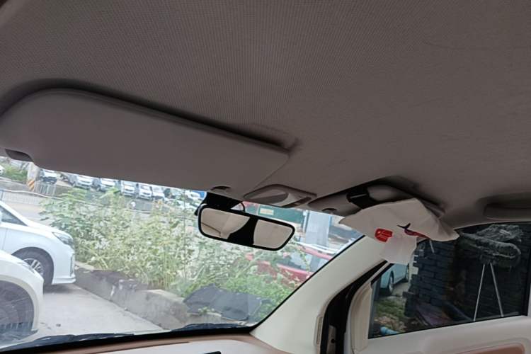 Used Wuling Hongguang MINIEV 2024 3rd Generation 215km Youth Edition Headliner