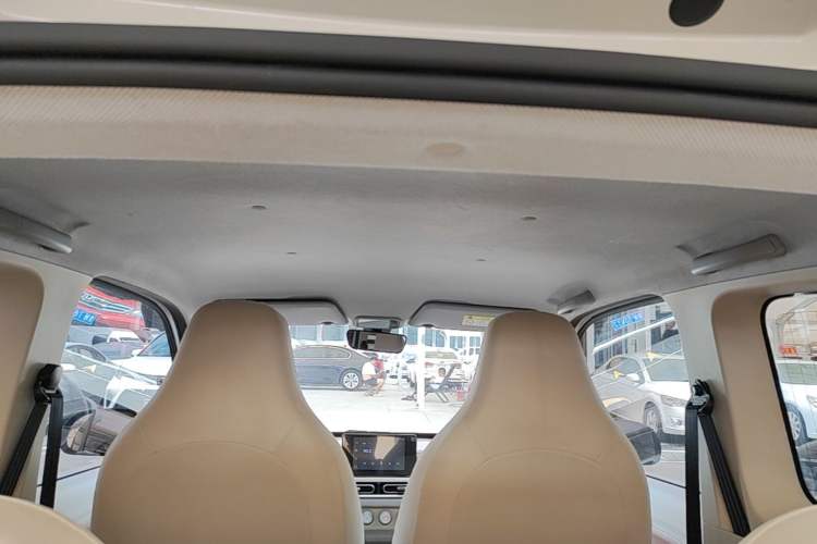 Used Wuling Hongguang MINIEV 2024 3rd Generation 215km Advanced Version Headliner